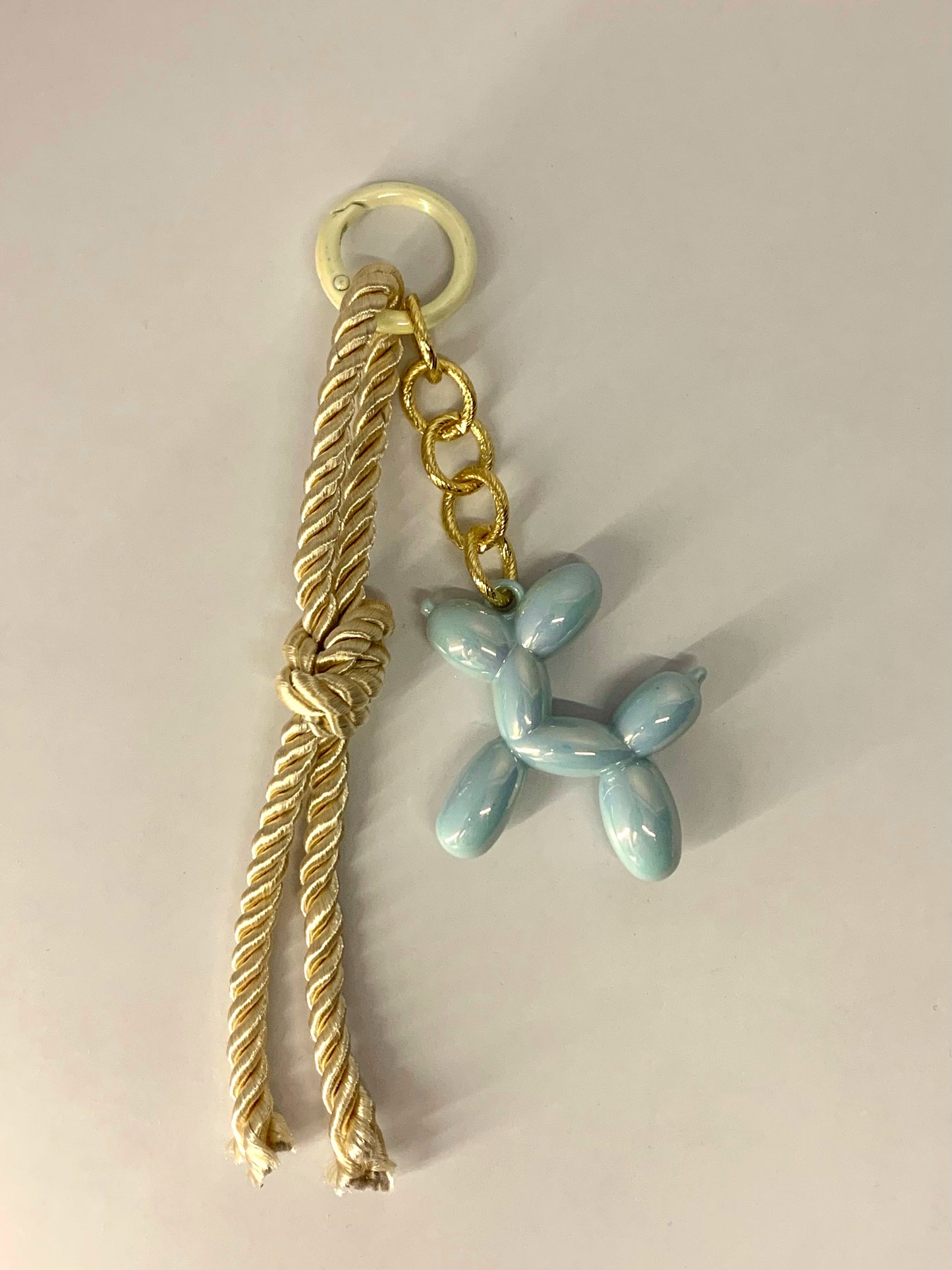 Blue balloon dog