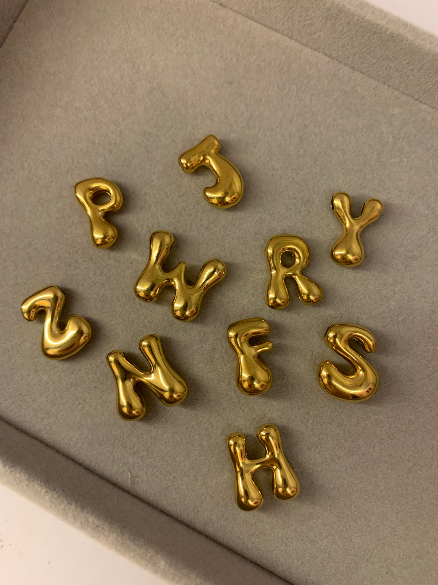 Chunky initials