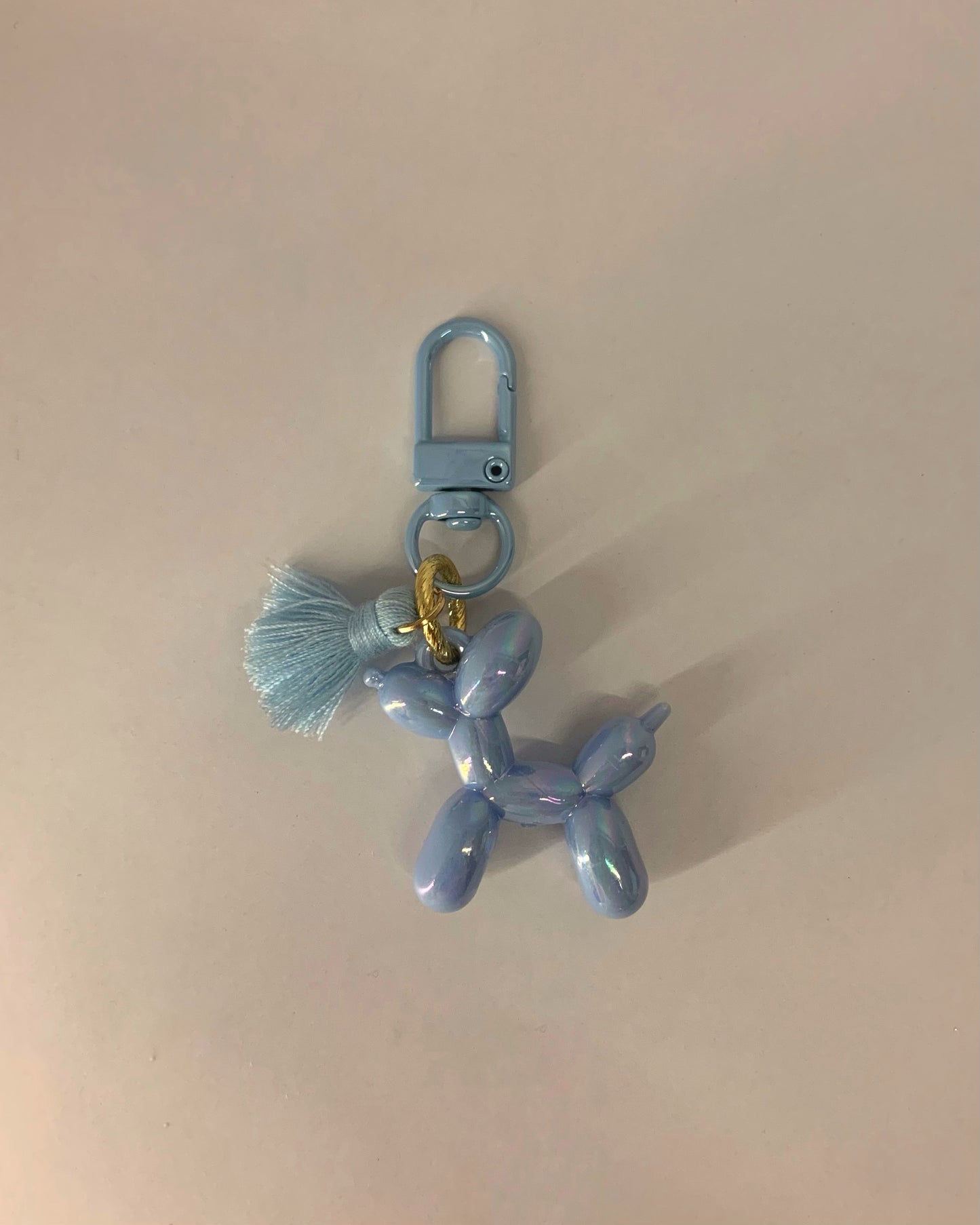 Blue balloon dog