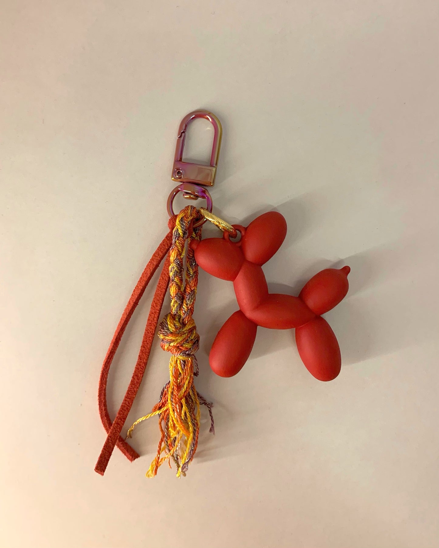Red balloon dog