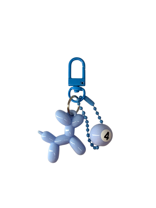 Billiard balloon dog