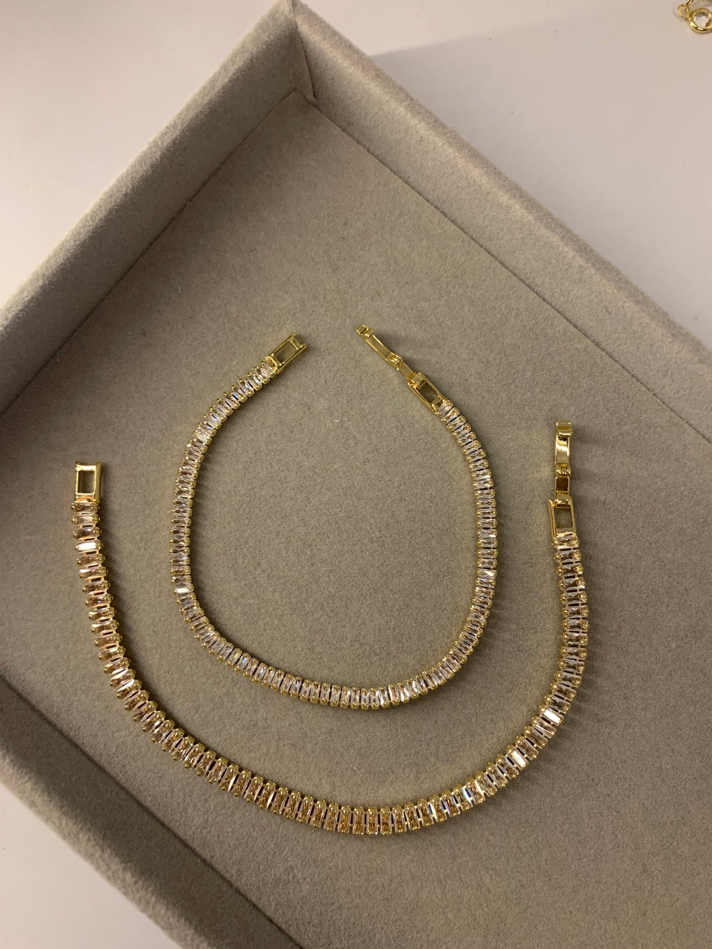 Gold crystal tennis