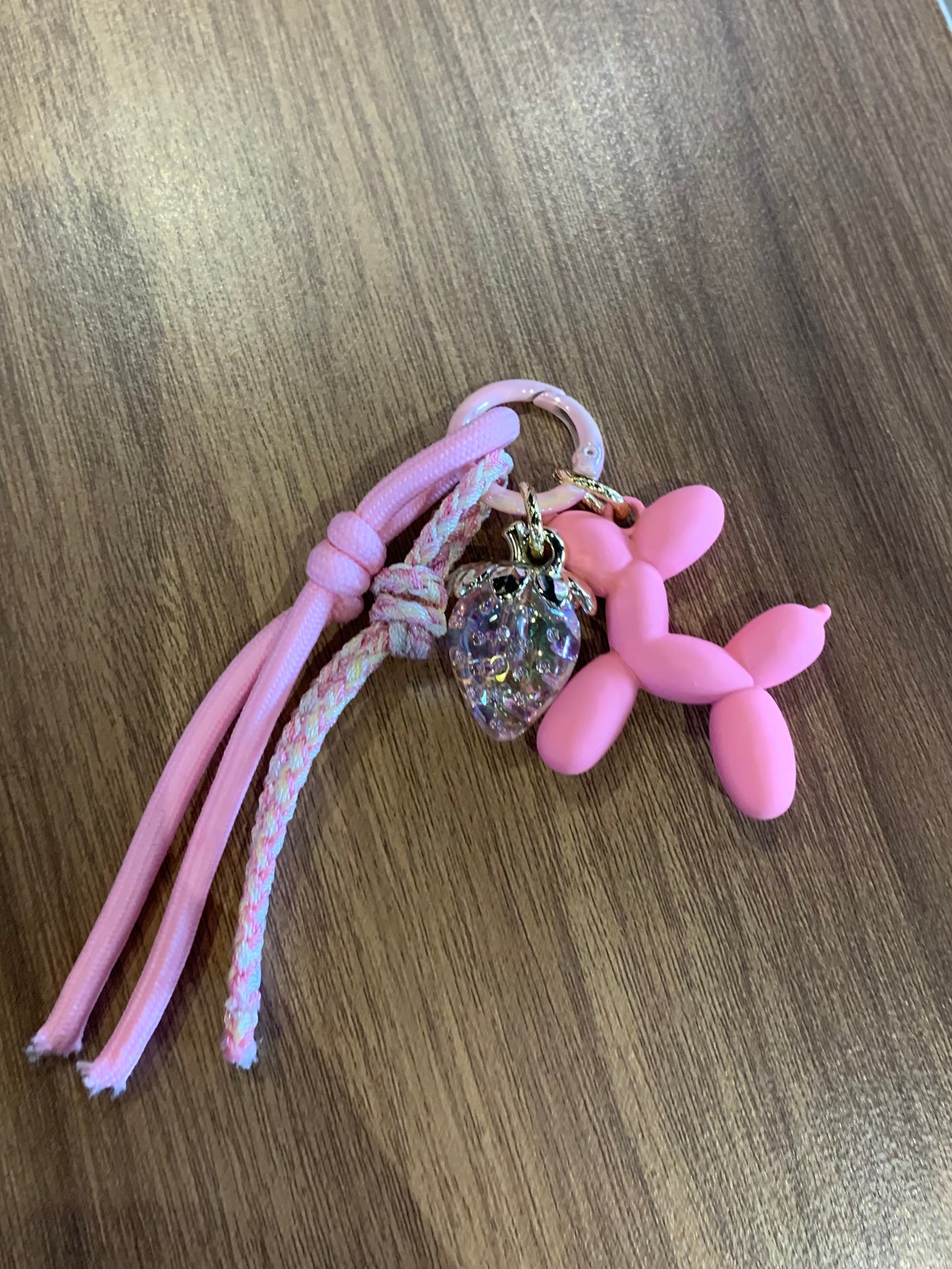 Pinky balloon dog