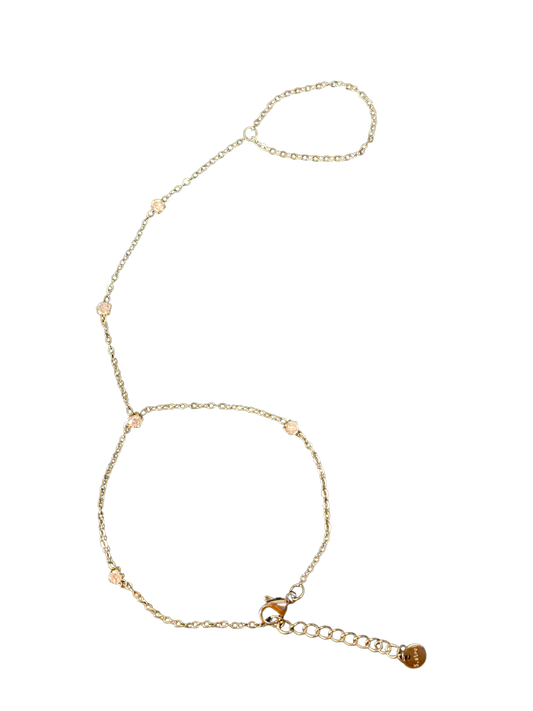 Silver Studds Handchain