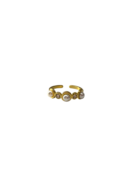 Pearls ring