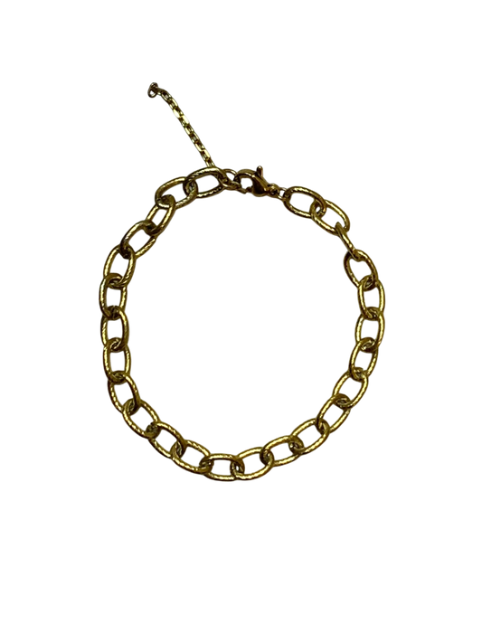 Oval link bracelet