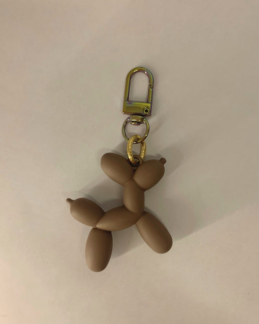 Brown balloon dog